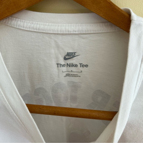 Nike Long Sleeve Graphic Top - Picture 2 of 7